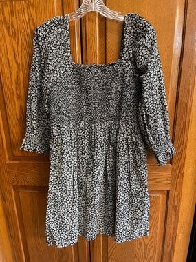 Madewell Black and White Floral Smocked Square Neck Dress